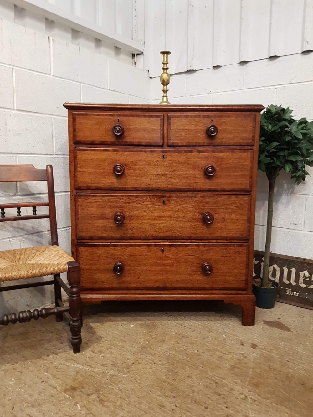 ANTIQUE 18TH CENTURY PERIOD OAK & MAHOGANY CHEST OF DRAWERS C1780