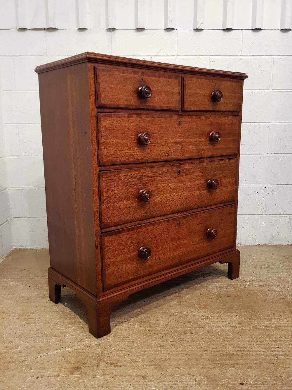ANTIQUE 18TH CENTURY PERIOD OAK & MAHOGANY CHEST OF DRAWERS C1780 View IV