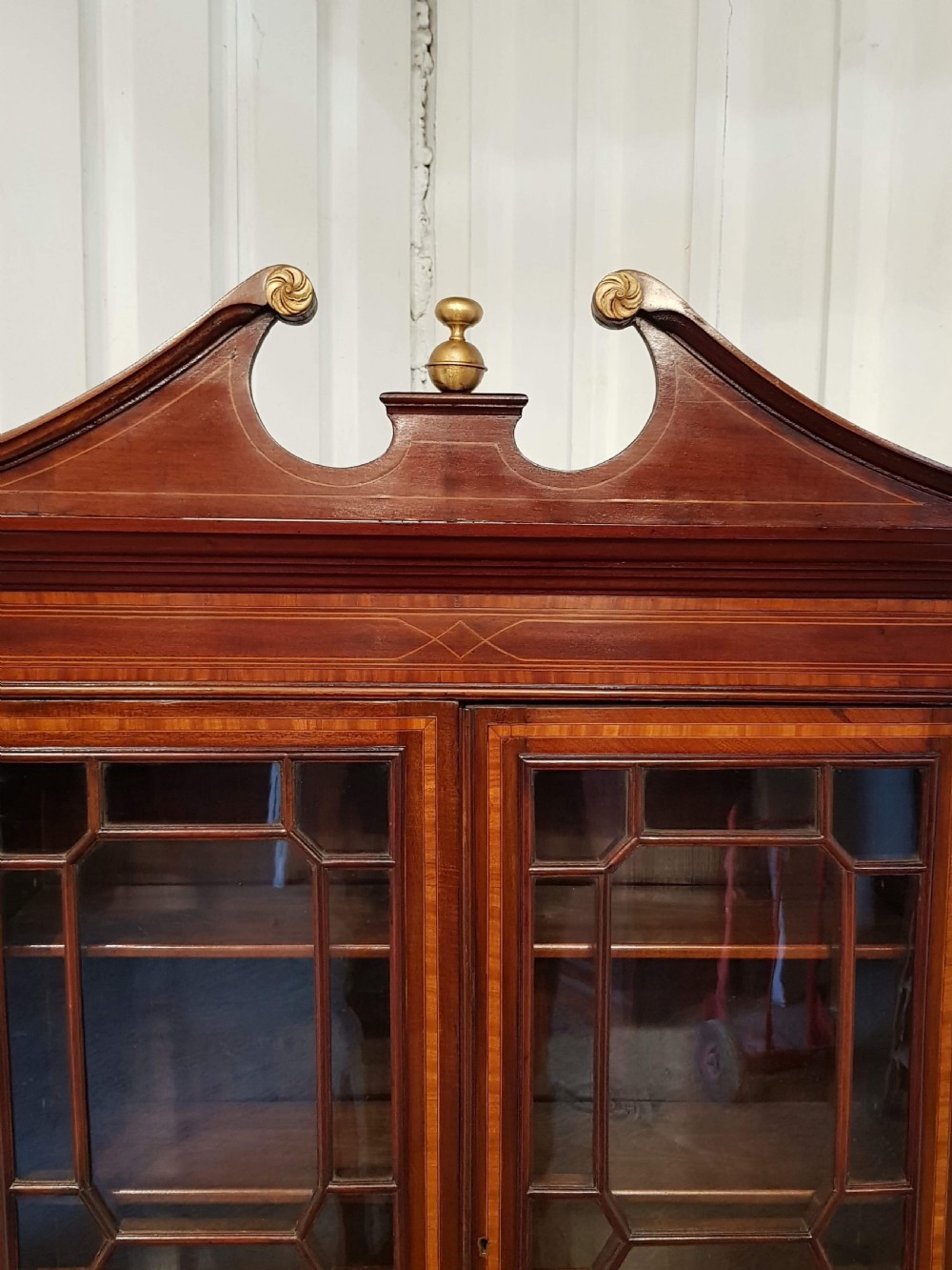 ANTIQUE LATE VICTORIAN MAHOGANY ASTRAGAL GLAZED BOOKCASE BUREAU C1890 View V