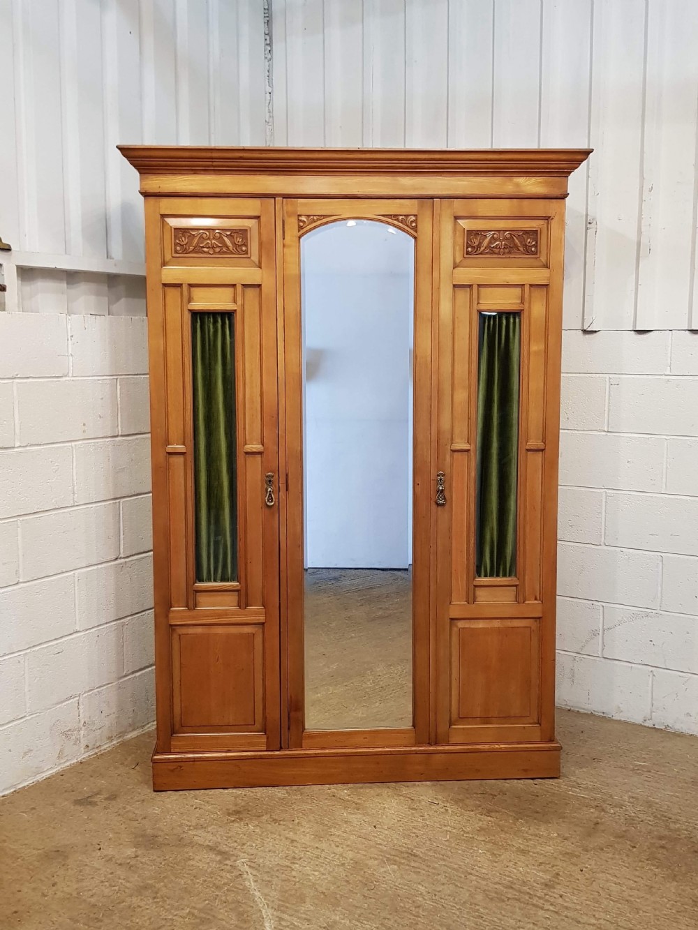 ANTIQUE SMALL ART NOUVEAU ASH TRIPLE WARDROBE C1890 View IV