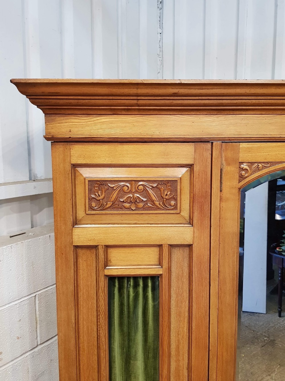 ANTIQUE SMALL ART NOUVEAU ASH TRIPLE WARDROBE C1890 View VI