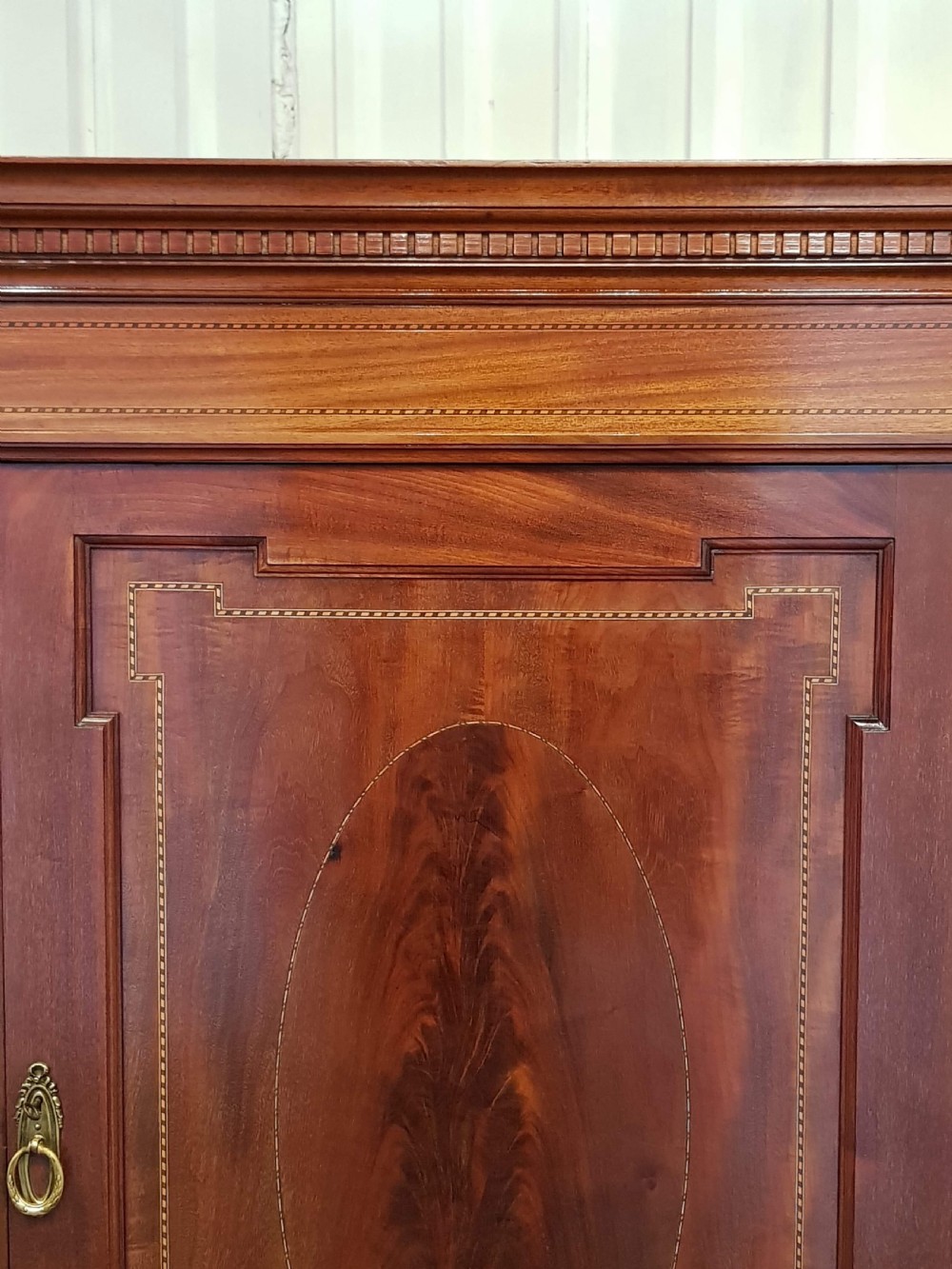 ANTIQUE EDWARDIAN INLAID MAHOGANY TRIPLE WARDROBE COMPACTUM C1900 View VI