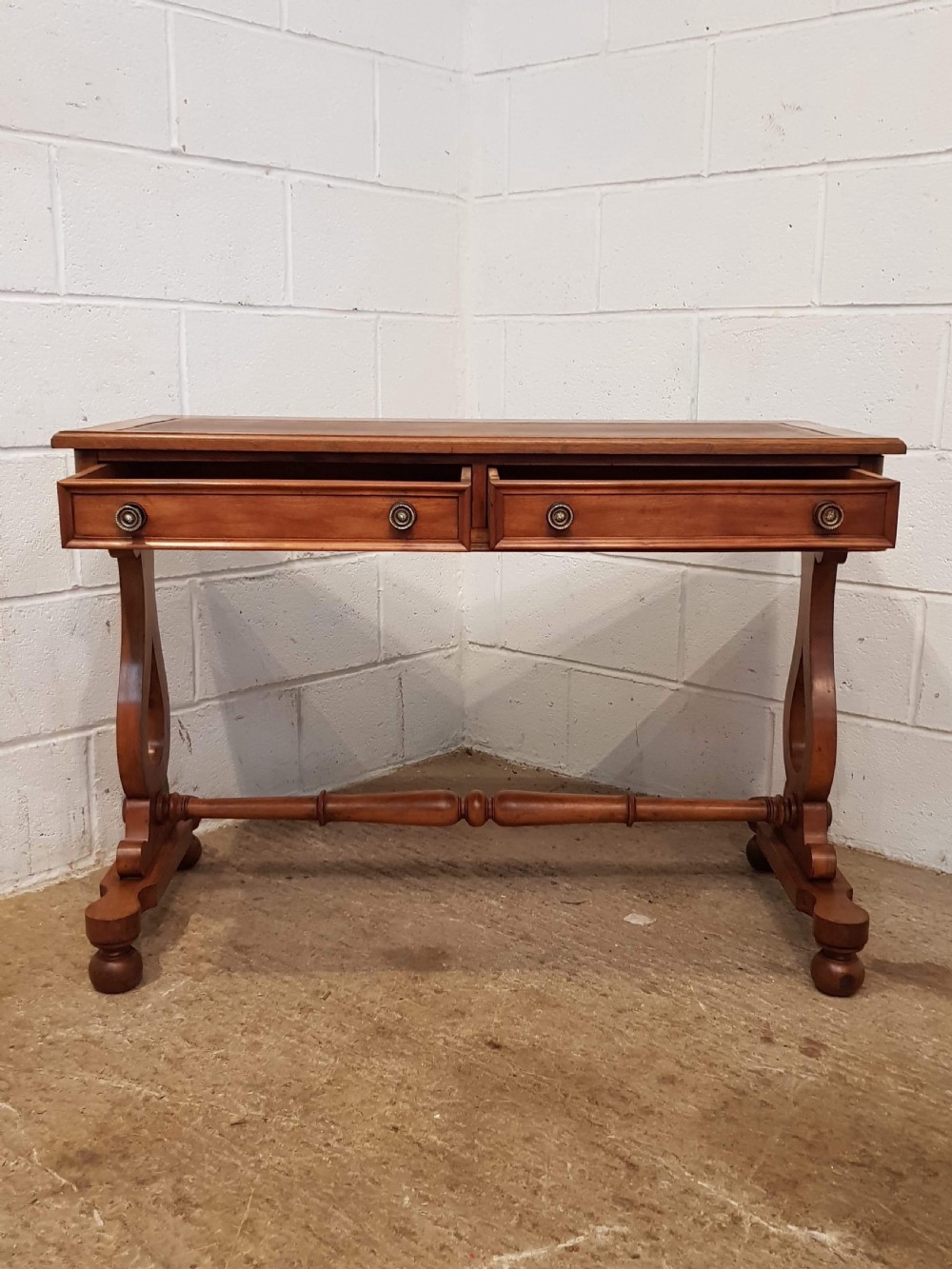 ANTIQUE VICTORIAN SATIN BIRCH LEATHER TOPPED WRITING TABLE C1880 View V