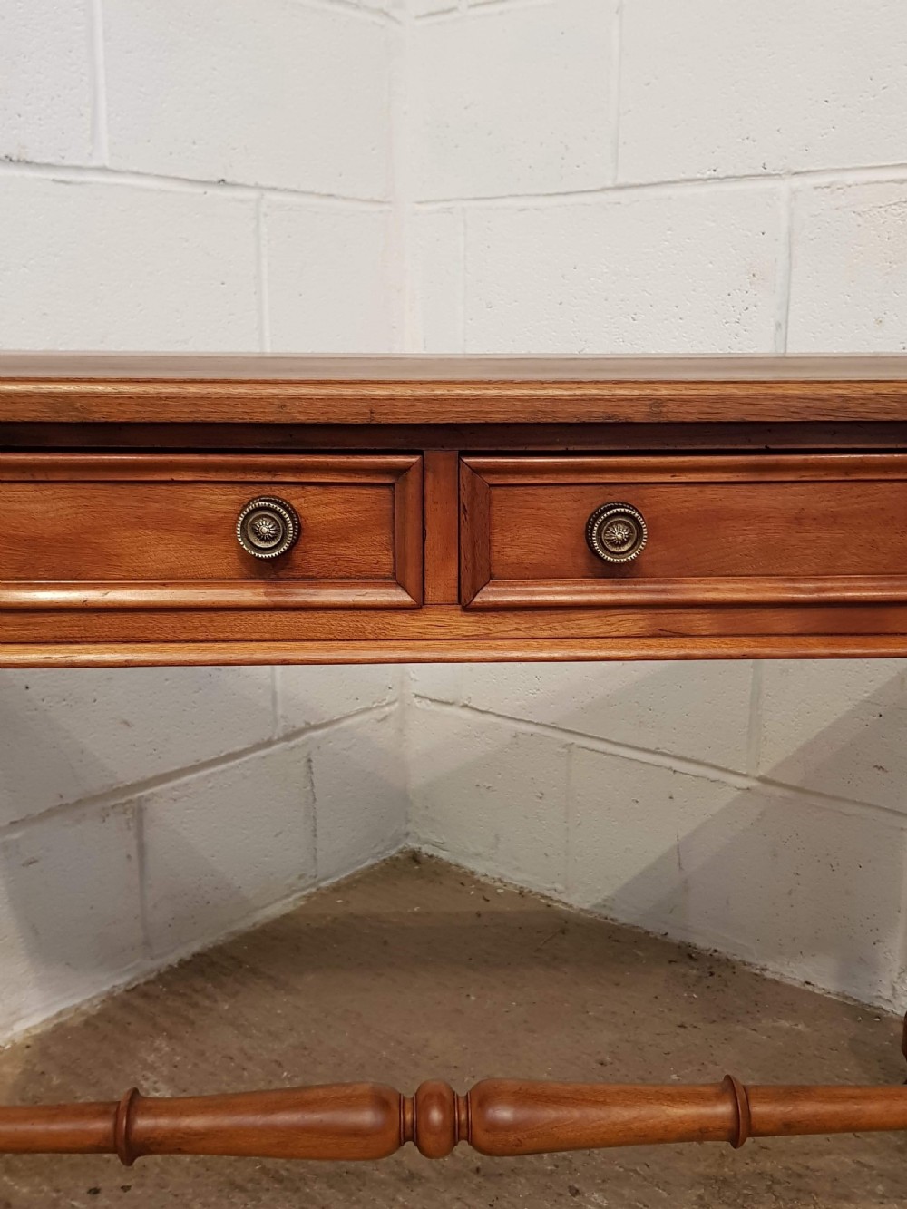 ANTIQUE VICTORIAN SATIN BIRCH LEATHER TOPPED WRITING TABLE C1880 View VII