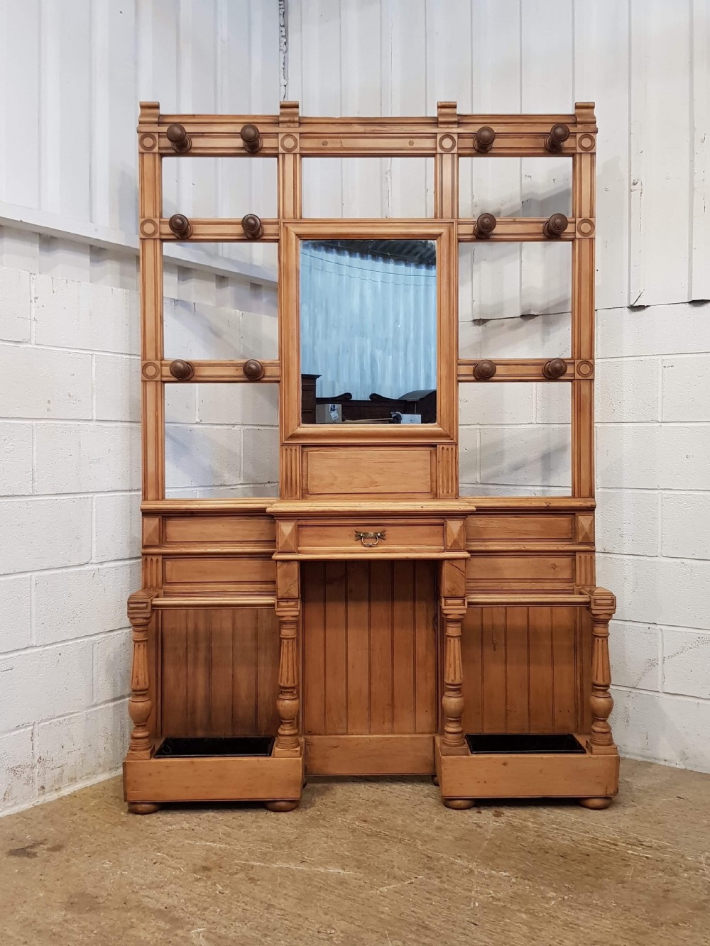 EXCELLENT LARGE VICTORIAN PINE AND WALNUT HALLSTAND C1880 View III