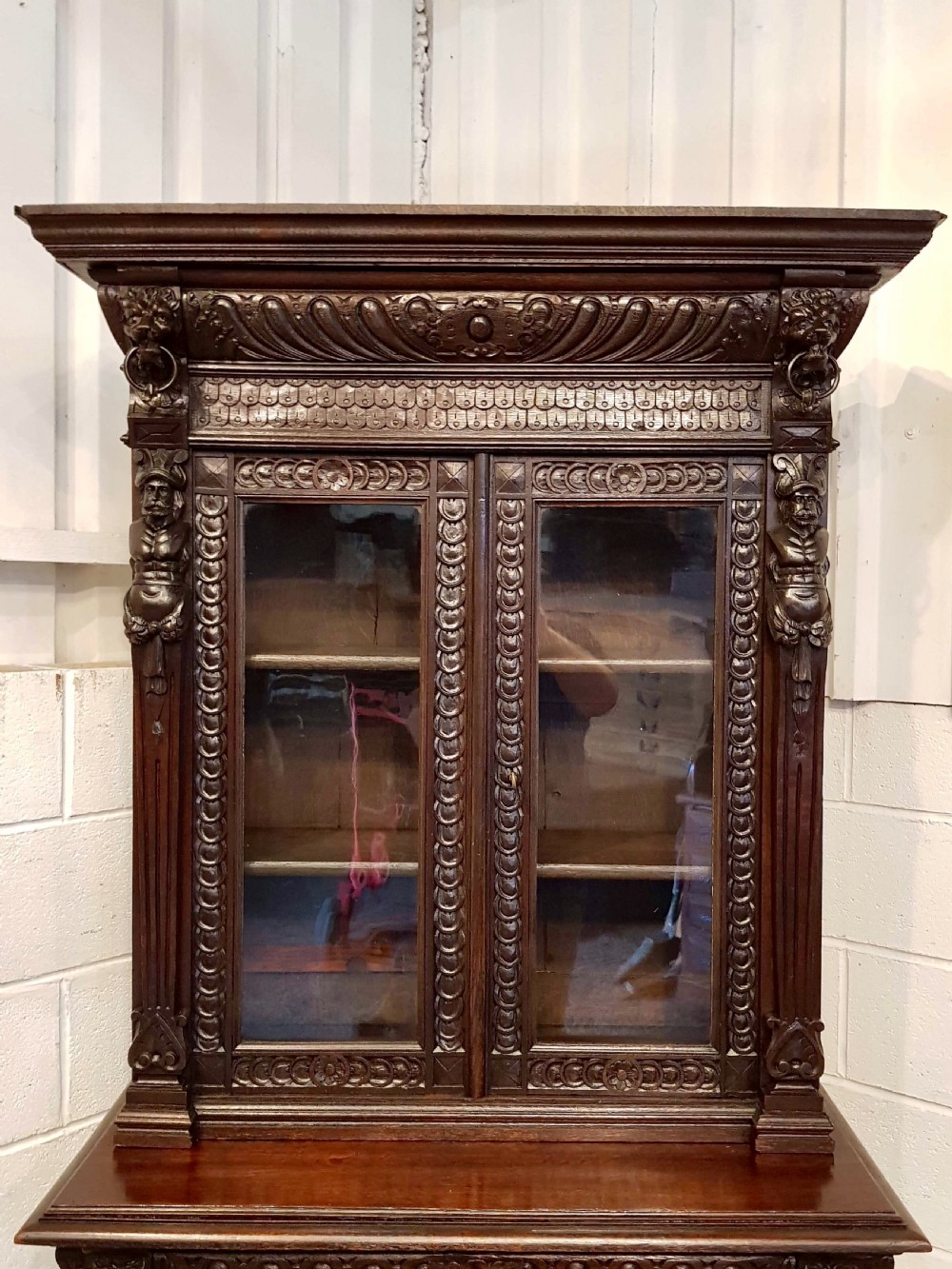 ANTIQUE 19TH CENTURY FLEMISH CARVED OAK NARROW BOOKCASE ON CUPBOARD C1880  View IV