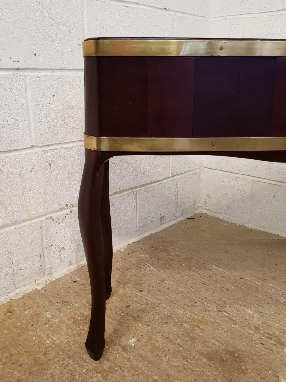 ANTIQUE LATE 19TH CENTURY DUTCH CUBAN MAHOGANY PLANTER C1890 View III