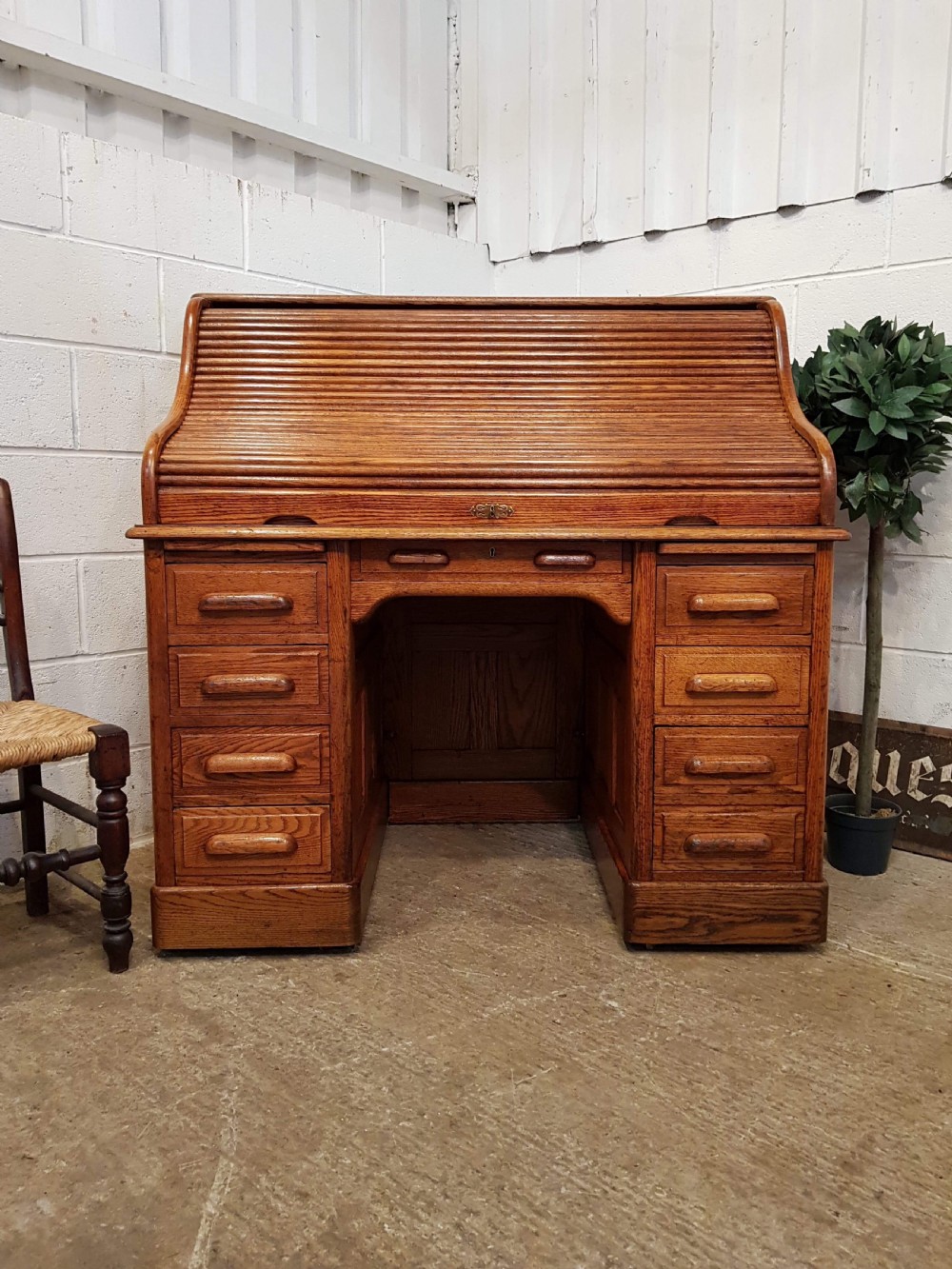 ANTIQUE VICTORIAN OAK ROLL TOP DESK C1880