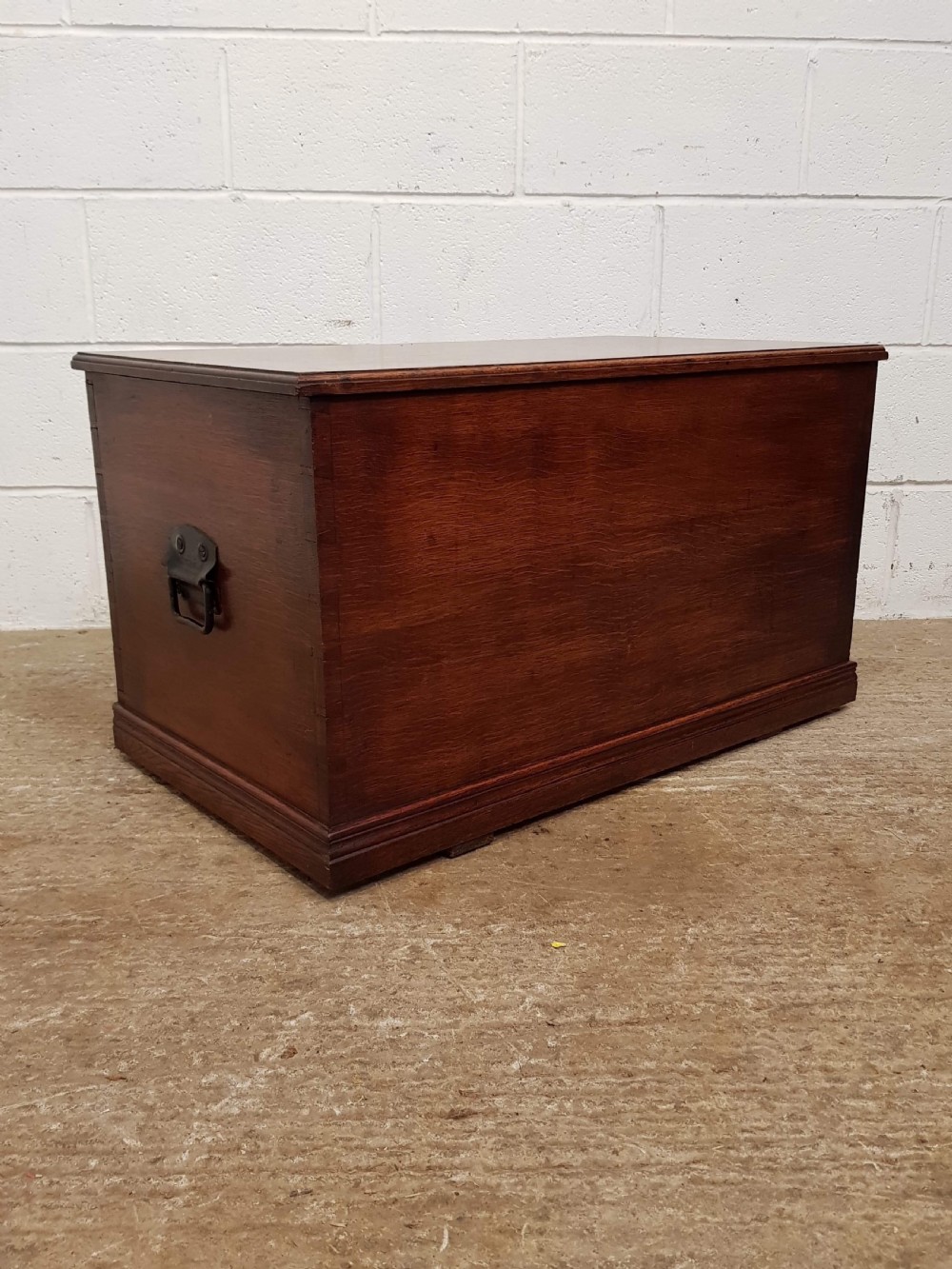 ANTIQUE LATE VICTORIAN OAK BLANKET BOX C1890