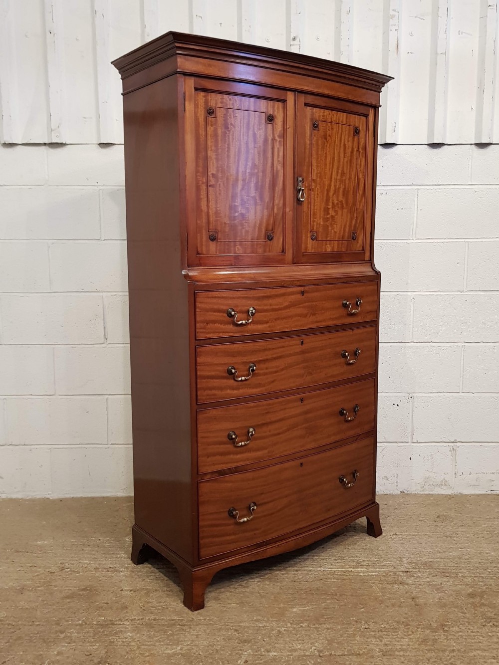 ANTIQUE EDWARDIAN MAHOGANY BOW FRONT LINEN CLOTHES PRESS C1900 View IV