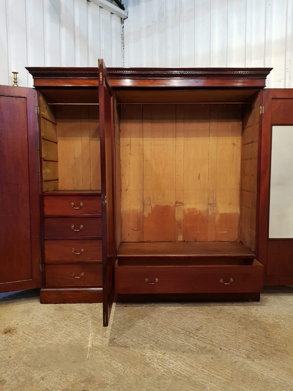 ANTIQUE VICTORIAN MAHOGANY TRIPLE WARDROBE C1880 View III