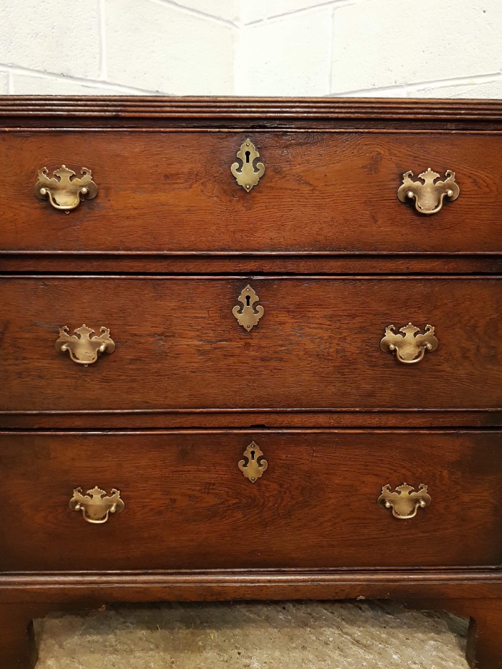 ANTIQUE 18TH CENTURY PERIOD COUNTRY OAK SMALL CHEST OF DRAWERS C1780 View VI
