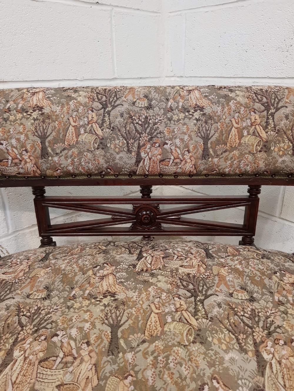 ANTIQUE SMALL FRENCH MAHOGANY SERPENTINE SHAPED SOFA C1900 View VI