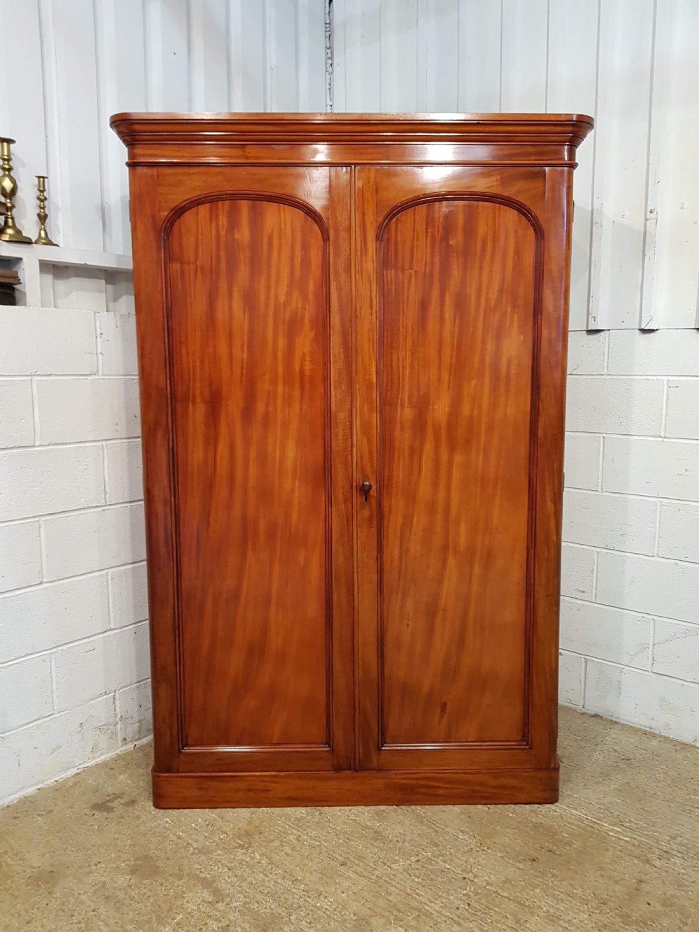 ANTIQUE VICTORIAN MAHOGANY DOUBLE WARDROBE C1880 View V