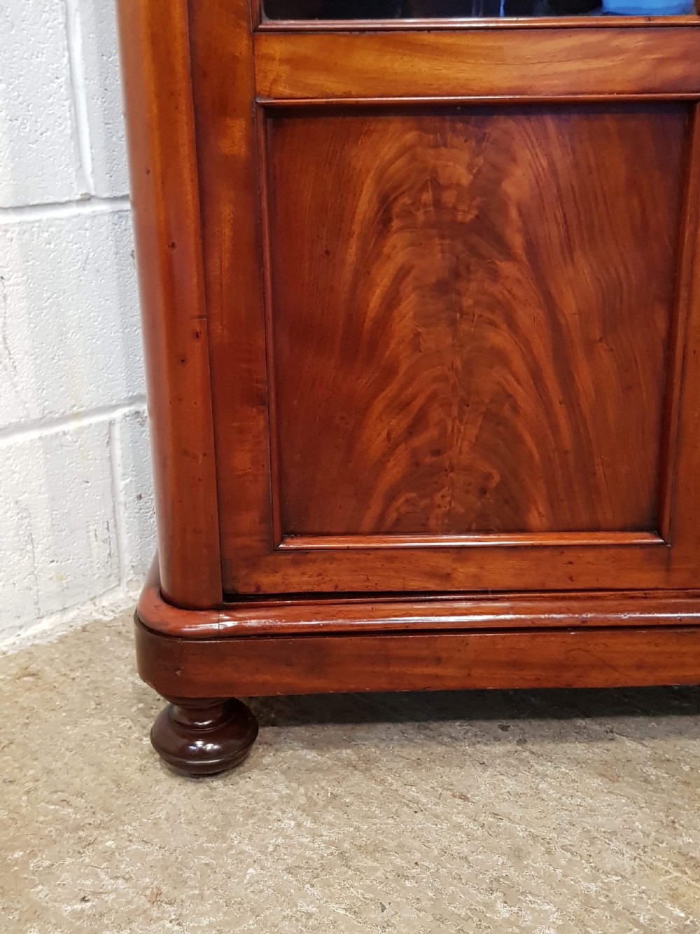 ANTIQUE BIEDERMEIER MAHOGANY GLAZED BOOKCASE C1840 View V