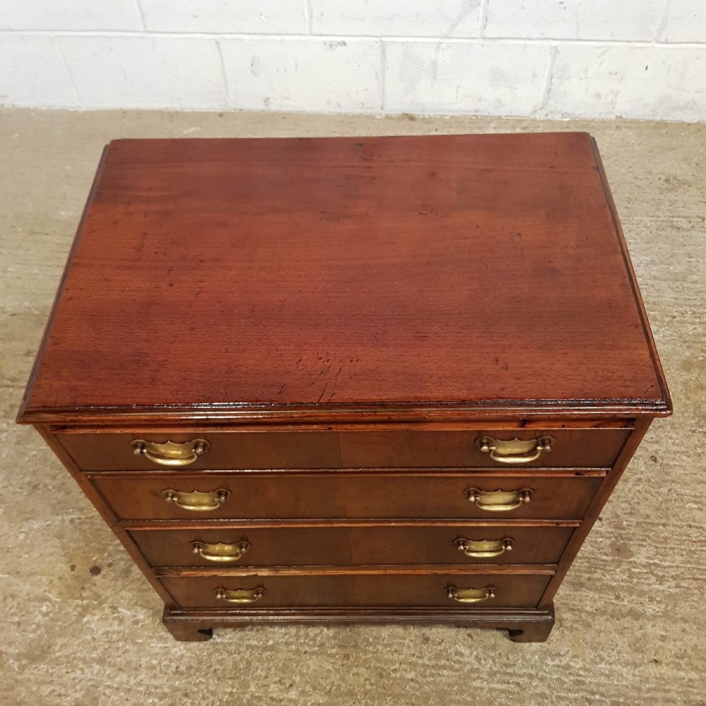 ANTIQUE 18TH  CENTURY PERIOD MAHOGANY DWARF CHEST OF DRAWERS C1780 View VI