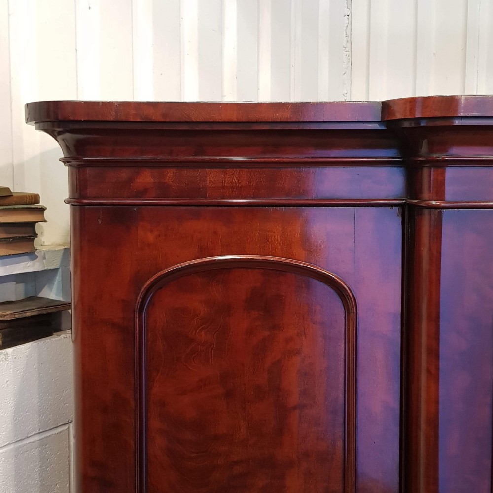ANTIQUE VICTORIAN MAHOGANY BREAKFRONT TRIPLE WARDROBE COMPACTUM C1880 View V