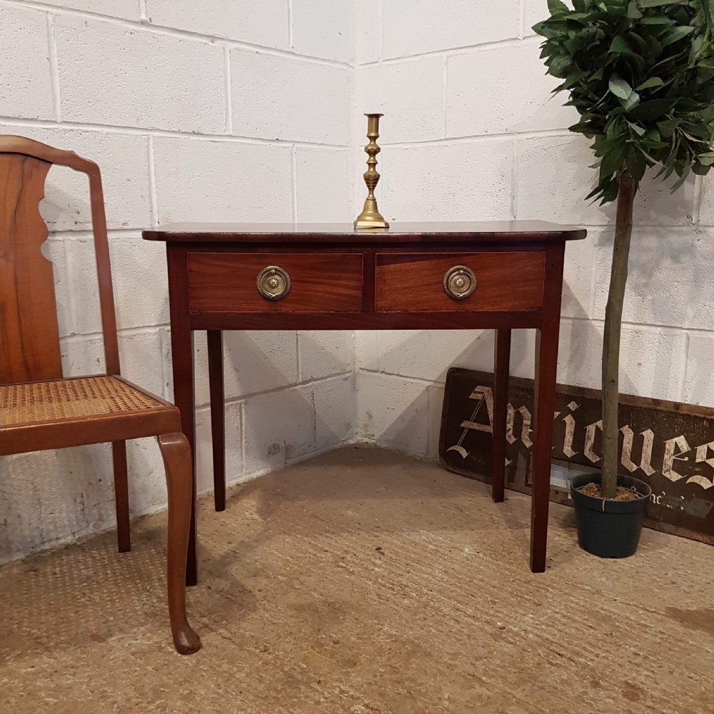ANTIQUE SMALL REGENCY MAHOGANY SIDE TABLE C1820
