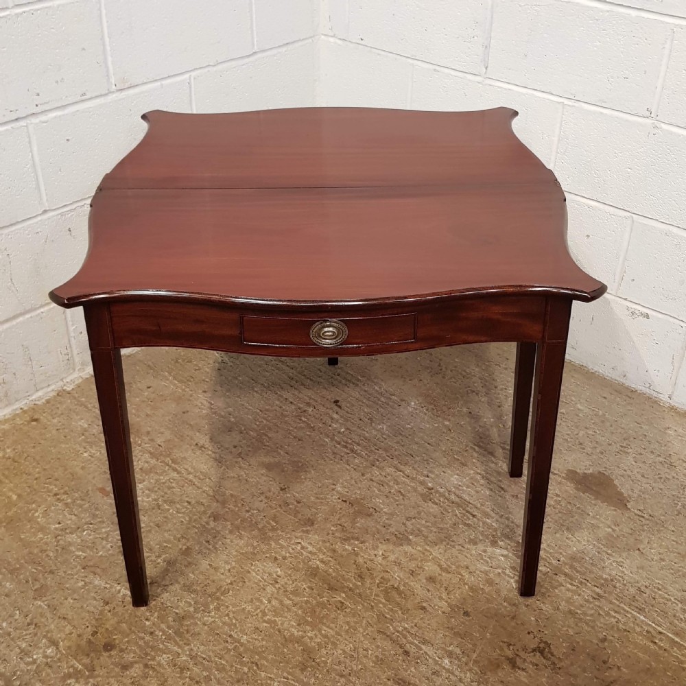 ANTIQUE REGENCY MAHOGANY SERPENTINE FOLD OVER TEA TABLE C1820 View IV