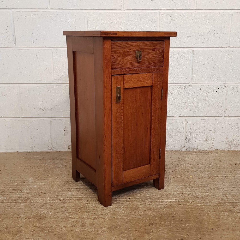ANTIQUE PAIR ARTS & CRAFTS GOLDEN OAK BEDSIDE CABINETS C1890 View VII