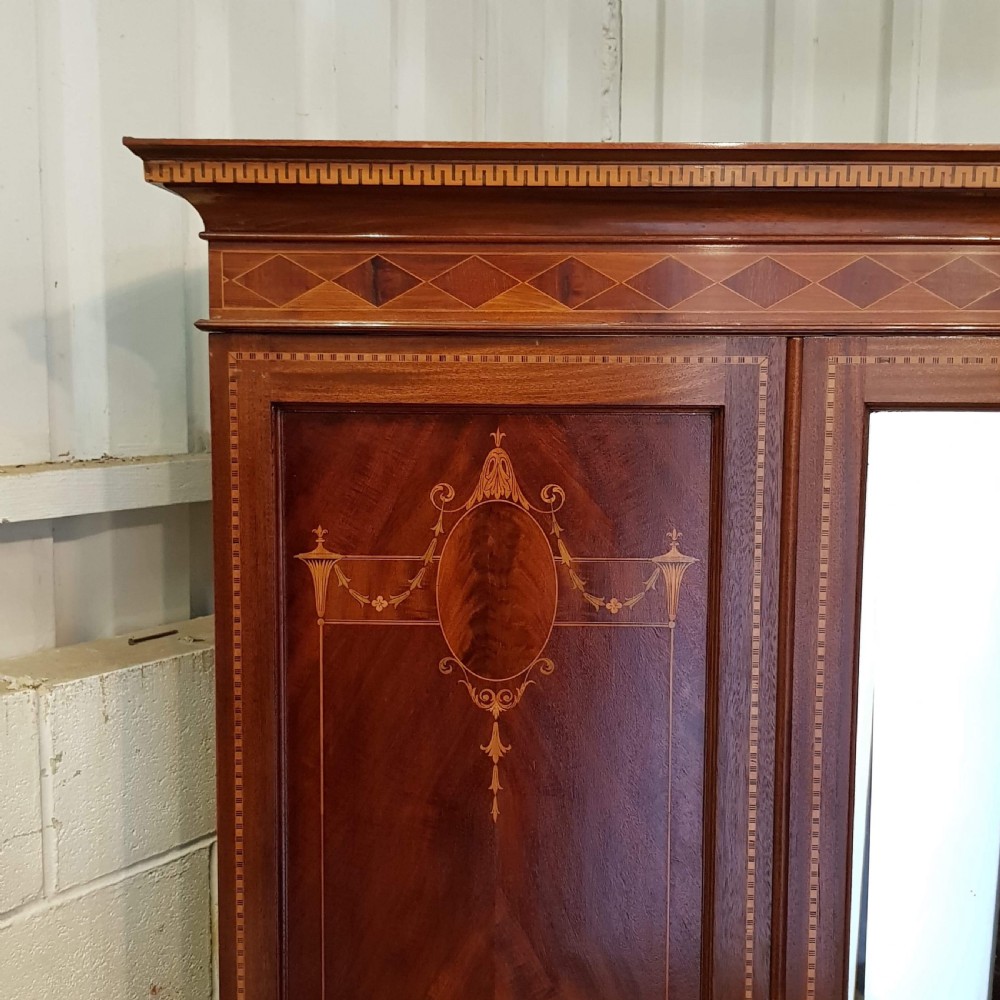 ANTIQUE EDWARDIAN INLAID MAHOGANY TRIPLE WARDROBE C1900 View III