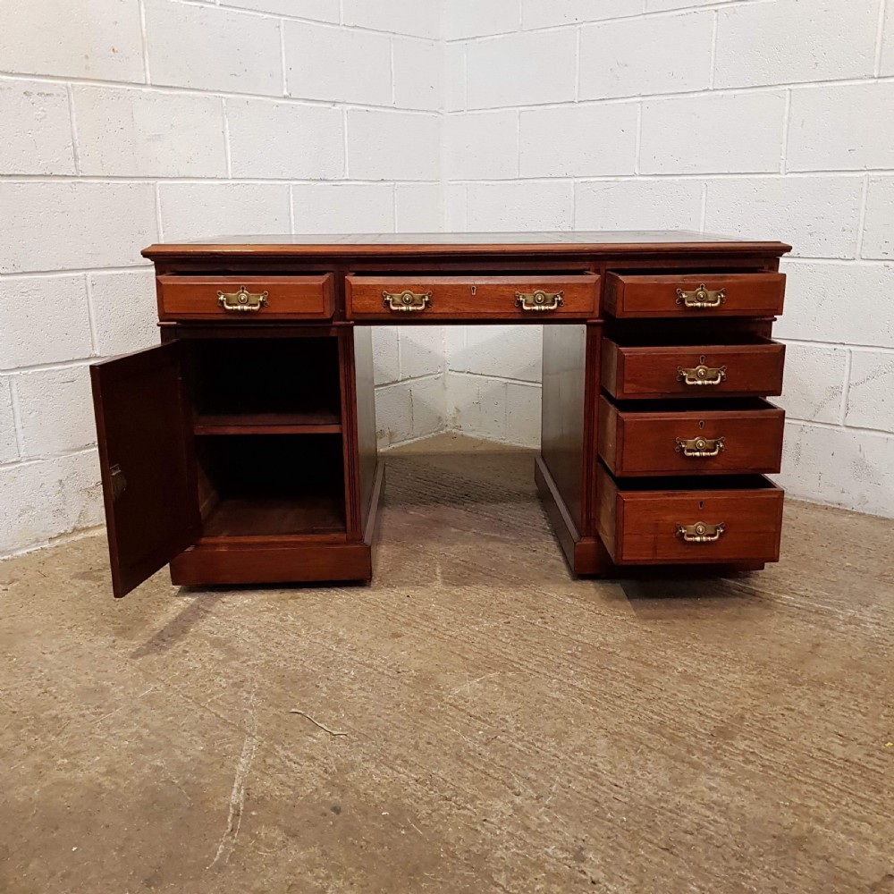 ANTIQUE LATE VICTORIAN MAHOGANY TWIN PEDESTAL DESK C1890  View V