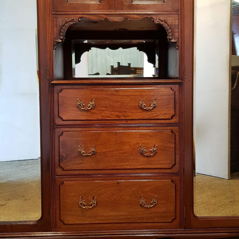 ANTIQUE LATE VICTORIAN MAHOGANY PRINCESS TRIPLE WARDROBE COMPACTUM C1890 View IV