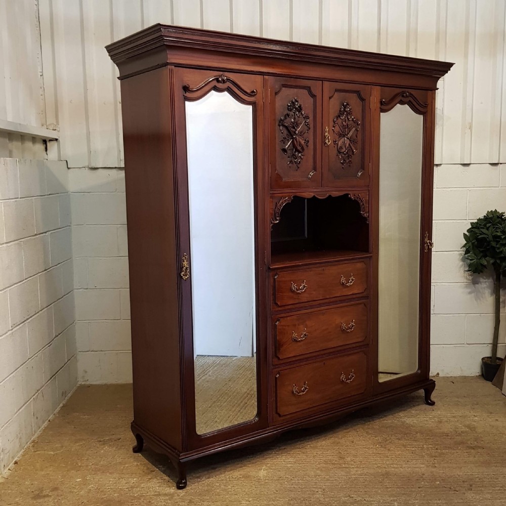 ANTIQUE LATE VICTORIAN MAHOGANY PRINCESS TRIPLE WARDROBE COMPACTUM C1890 View V
