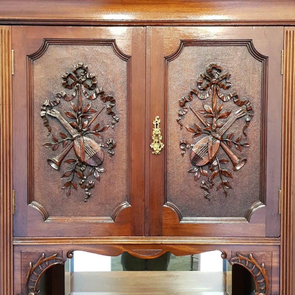 ANTIQUE LATE VICTORIAN MAHOGANY PRINCESS TRIPLE WARDROBE COMPACTUM C1890 View VII