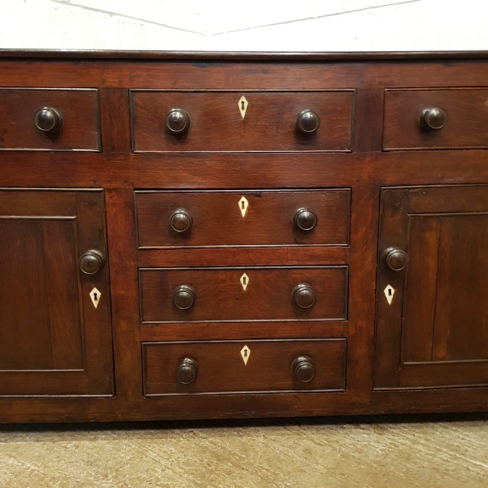 ANTIQUE LATE 18TH CENTURY PERIOD JOINED OAK DRESSER BASE C1790 View V