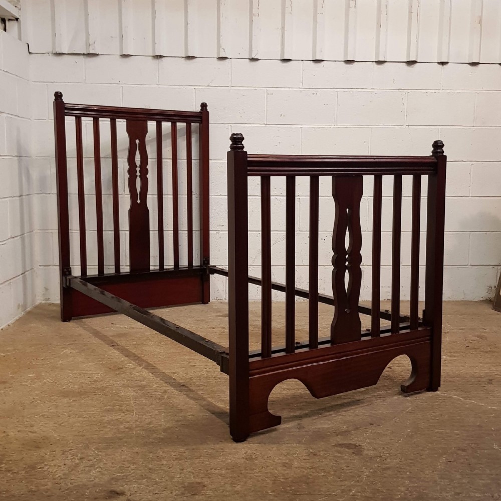 ANTIQUE PAIR LATE VICTORIAN CUBAN MAHOGANY SINGLE BEDS C1890 View III