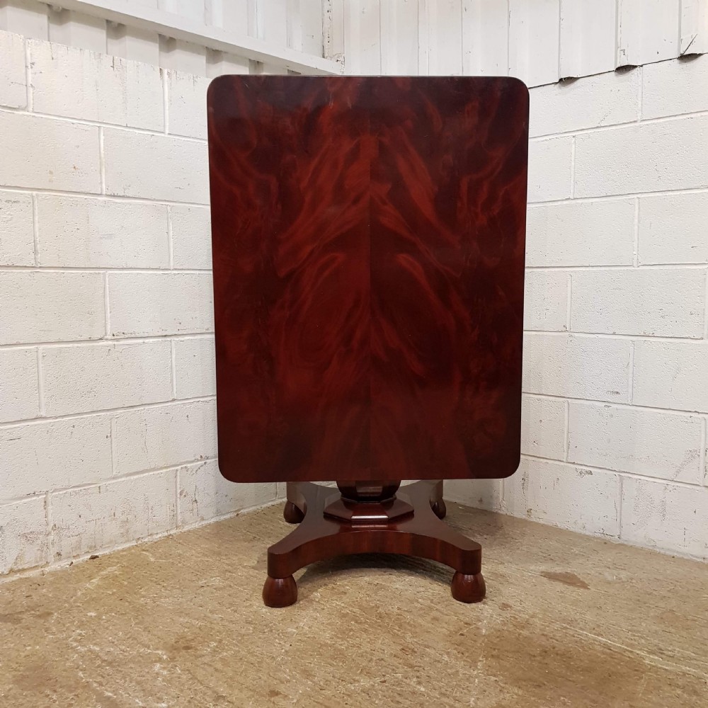 ANTIQUE WILLIAM 1V MAHOGANY TILT TOP DINING TABLE C1830
