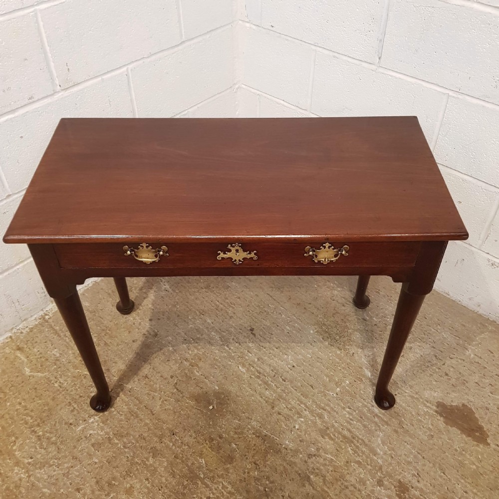 ANTIQUE 18TH CENTURY PERIOD MAHOGANY SIDE TABLE c1780 View V