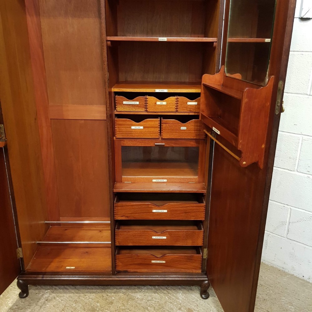 ANTIQUE OAK GENTS  COMPACTUM WARDROBE C1920 View IV