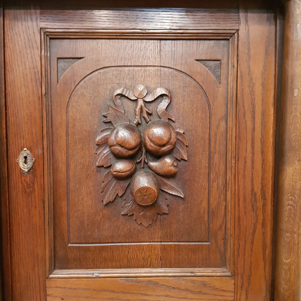 ANTIQUE FLEMISH OAK CUPBOARD ON STAND C1900 View III