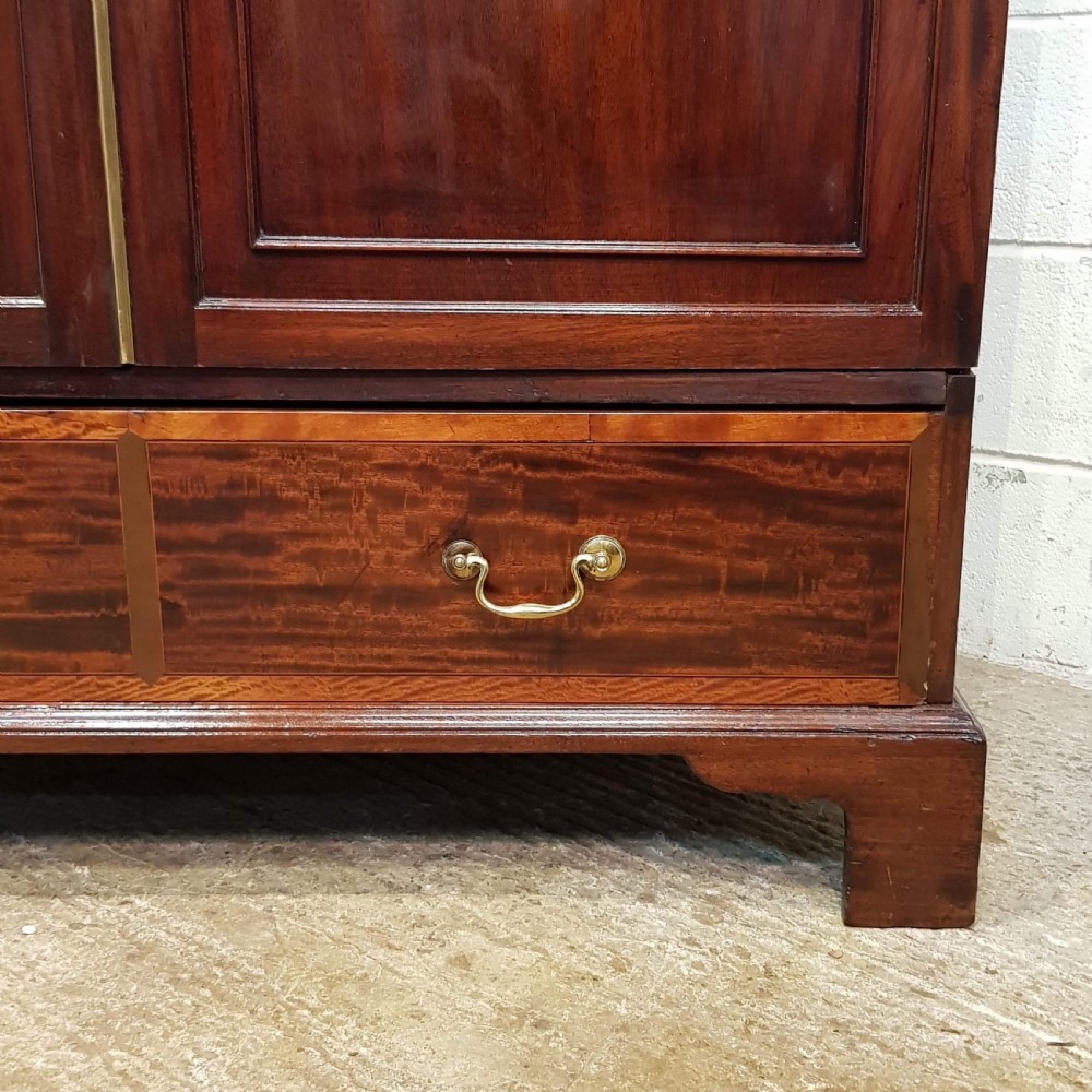 ANTIQUE REGENCY MAHOGANY DOUBLE WARDROBE C1820 View VI