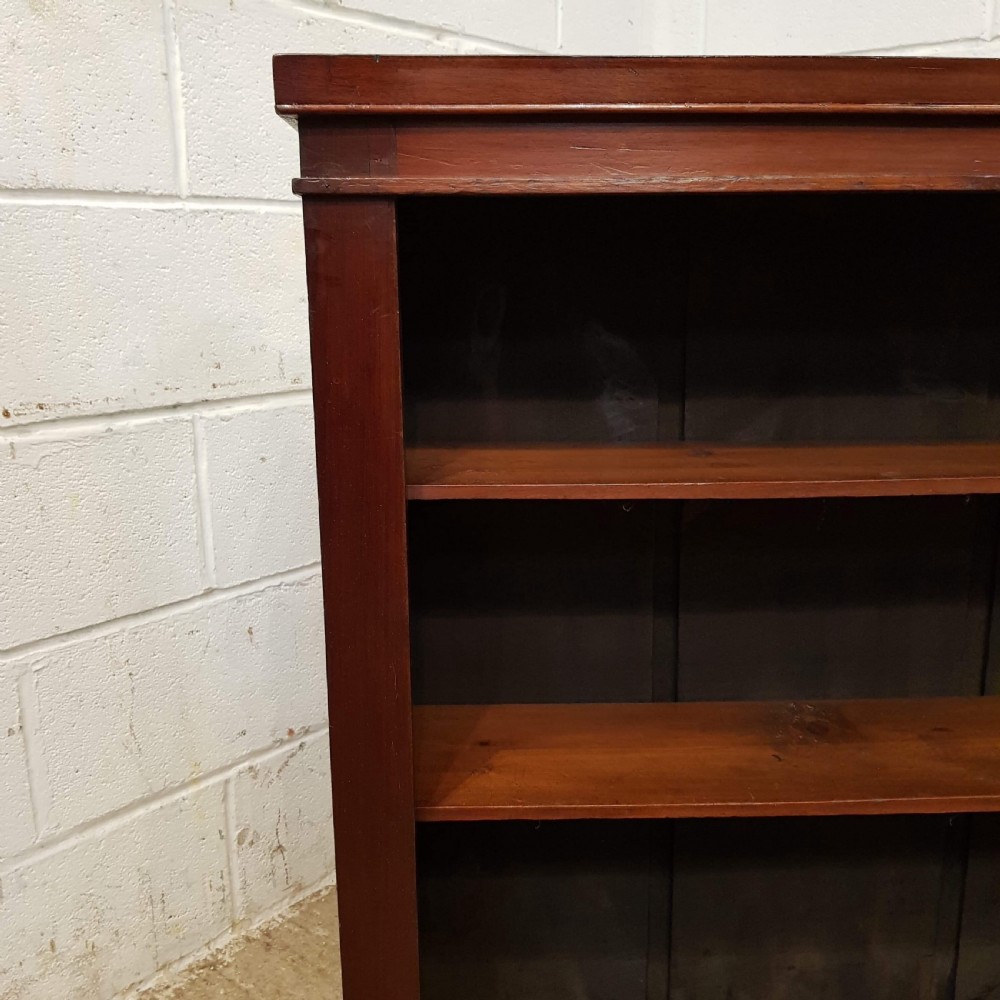 ANTIQUE SMALL VICTORIAN MAHOGANY OPEN BOOKCASE C1880 View III