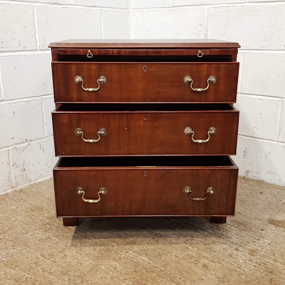 ANTIQUE EDWARDIAN MAHOGANY DWARF CHEST OF DRAWERS WITH BRUSH SLIDE C1900 View VI