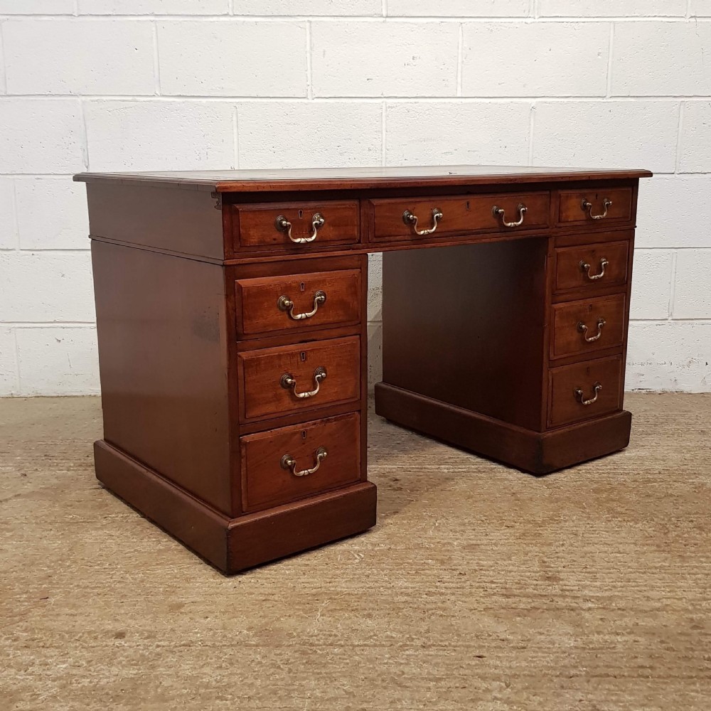 ANTIQUE LATE VICTORIAN MAHOGANY TWIN PEDESTAL DESK C1890 View IV