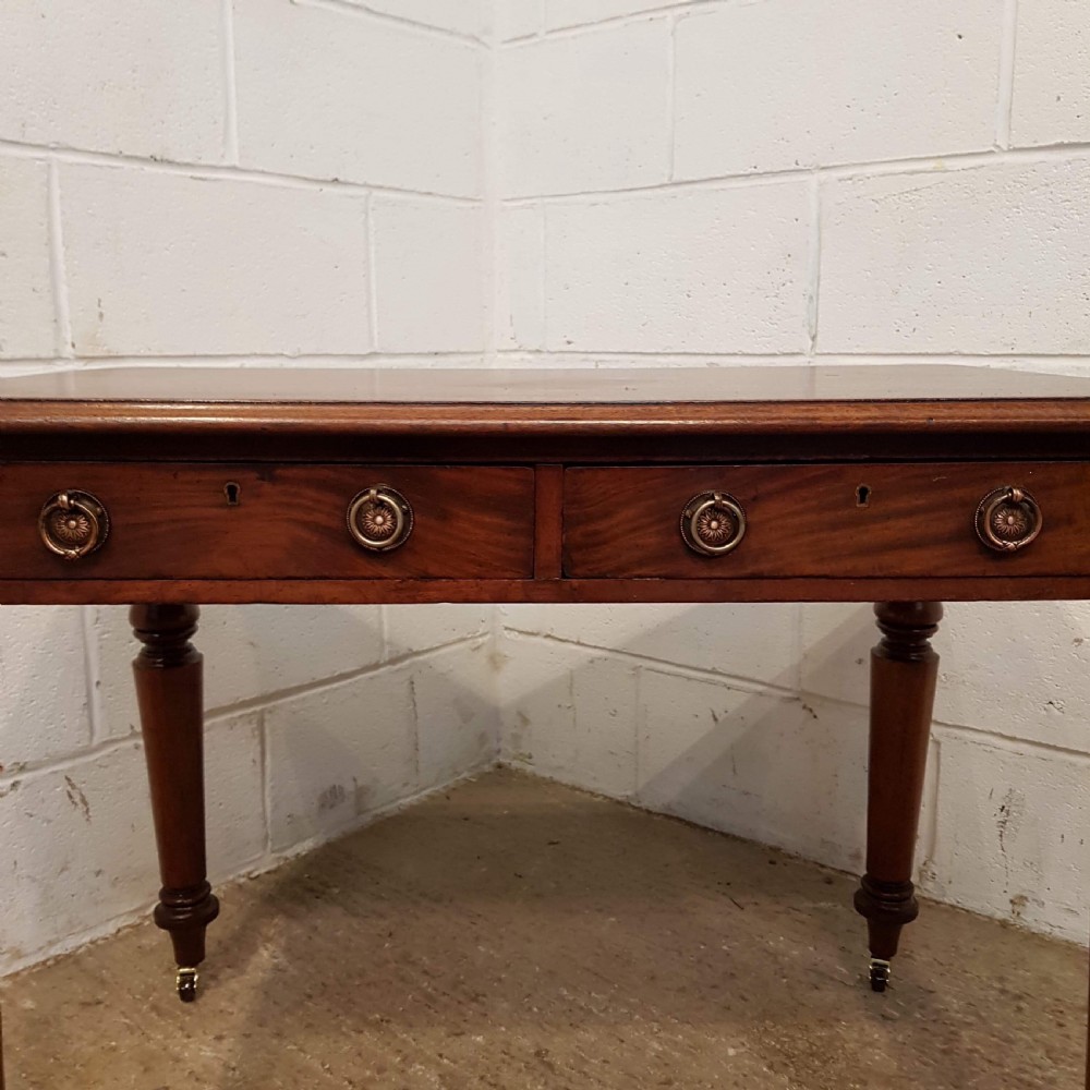 ANTIQUE VICTORIAN MAHOGANY SIDE TABLE C1880 View II