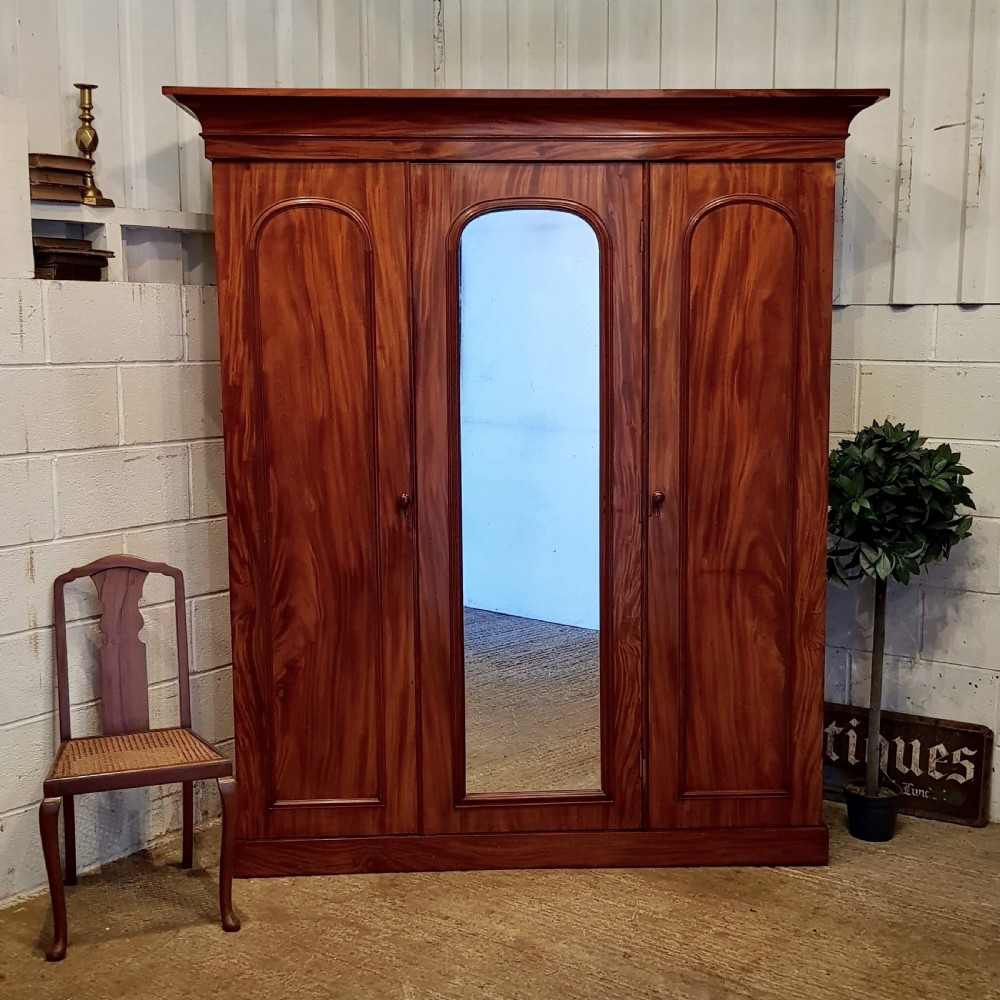ANTIQUE SMALL VICTORIAN MAHOGANY TRIPLE WARDROBE COMPACTUM C1880