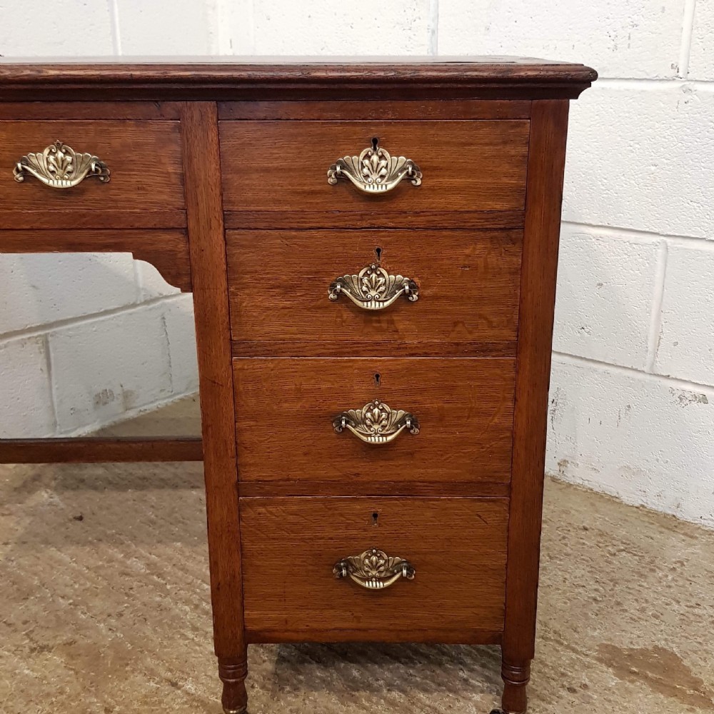 ANTIQUE EDWARDIAN OAK LEATHER TOPPED SINGLE PEDESTAL DESK C1900 View VI