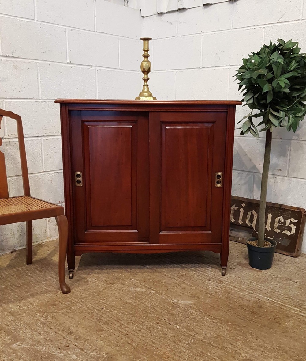 ANTIQUE EDWARDIAN MAHOGANY CABINET C1900