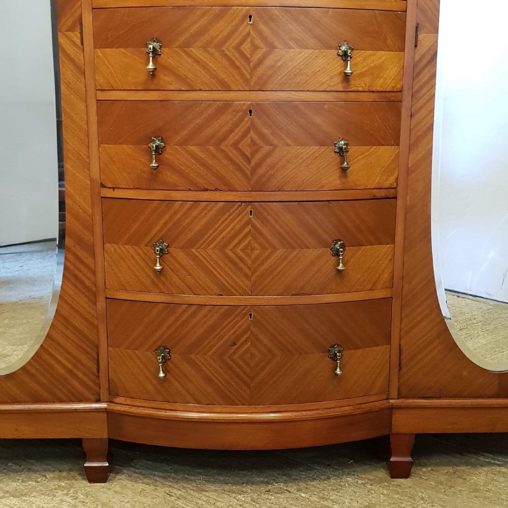 ANTIQUE LATE VICTORIAN MAHOGANY TRIPLE WARDROBE COMPACTUM  C1890 View VII