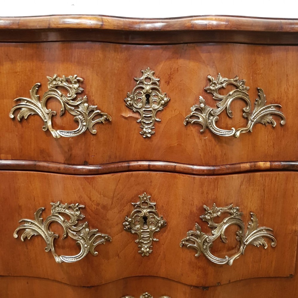 ANTIQUE ITALIAN WALNUT SMALL ROCOCO CHEST OF DRAWERS C1900 View IV