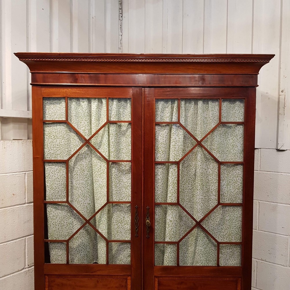 ANTIQUE REG NCY MAHOGANY ASTRAGAL GLAZED DOUBLE WARDROBE C1820 View VII