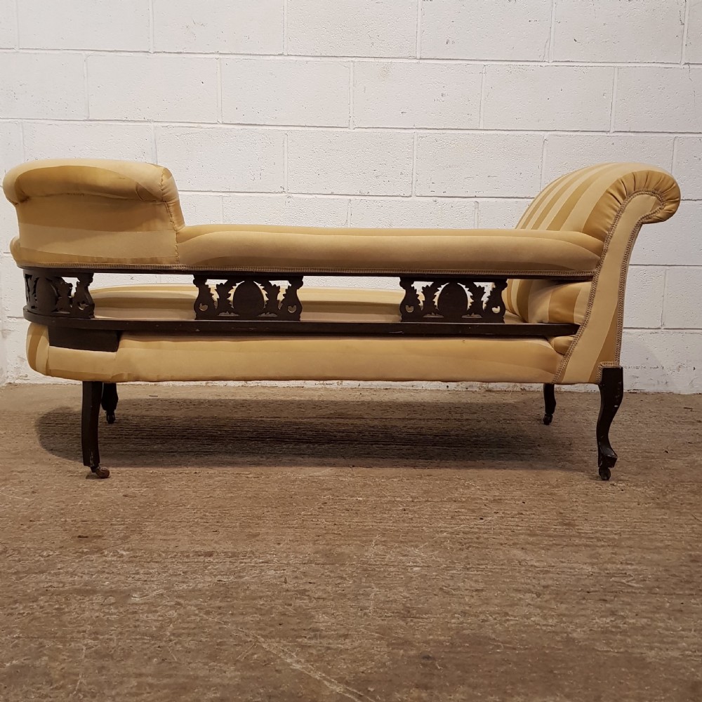 ANTIQUE LATE VICTORIAN MAHOGANY FRAMED CHAISE LONGUE C1890 View VII