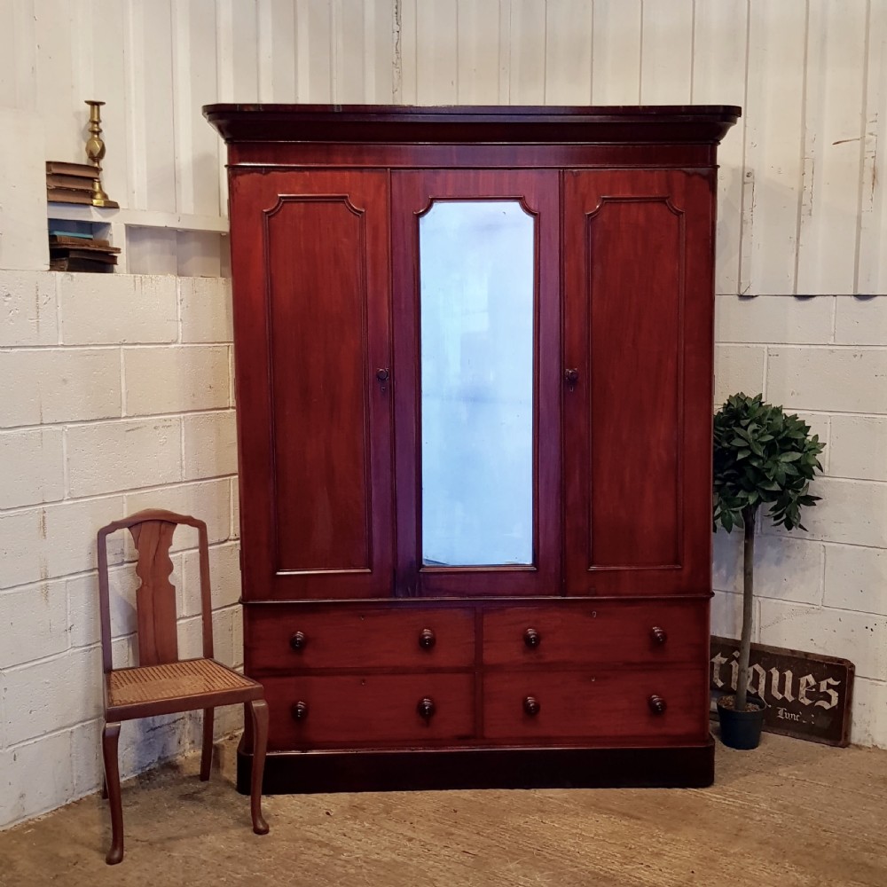 ANTIQUE VICTORIAN MAHOGANY DOUBLE WARDROBE C1880