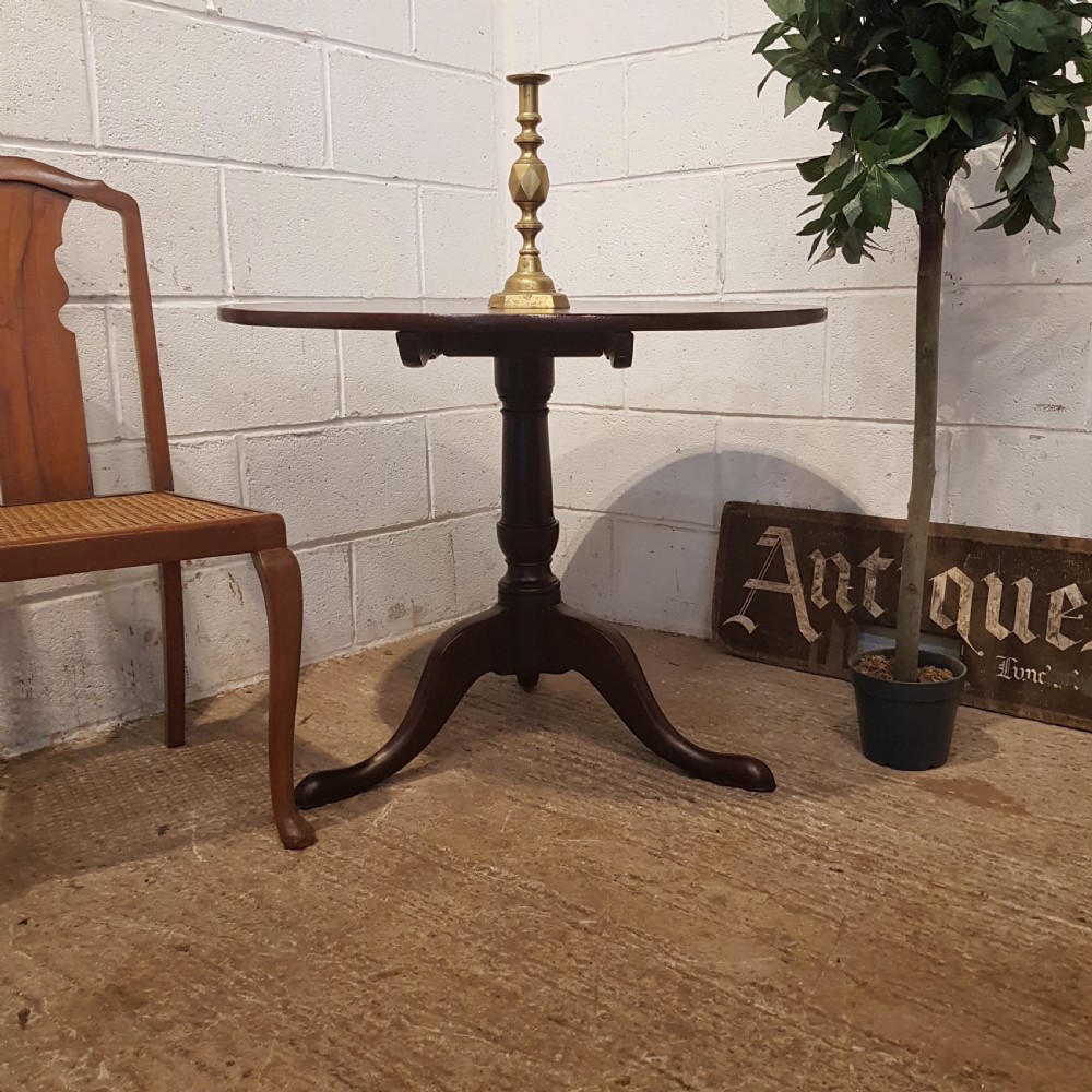 ANTIQUE GEORGIAN MAHOGANY TILT TOP TABLE C1780 View V
