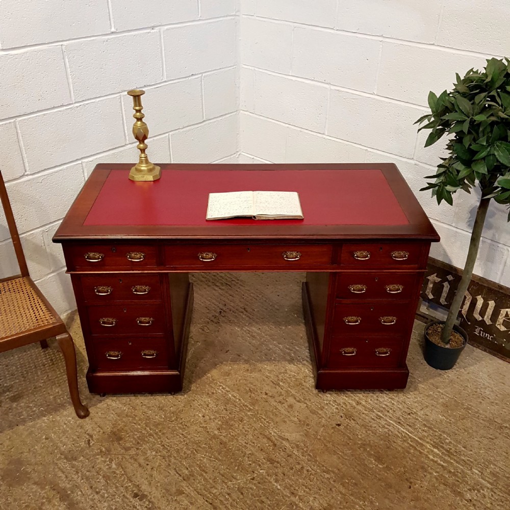 ANTIQUE LATE VICTORIAN MAHOGANY PEDESTAL DESK C1890 View VI